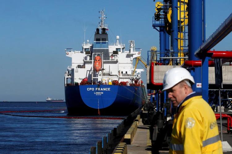 «Відчайдушна» Азія звертається до російської нафти на тлі енергетичного шоку в Ірані 